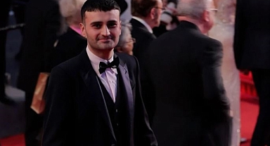 Cannes'a giden CZN Burak, hakkında yapılan yorumlara isyan etti