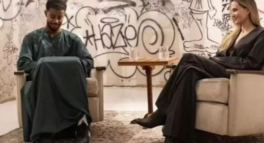 Angelina Jolie, erkek arkadaşı İngiliz rapçi Akala ile ilişkisini Instagram üzerinden resmen duyurdu