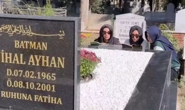 Dilan Polat yine şov peşinde: Annesinin mezarından saniye saniye paylaştı