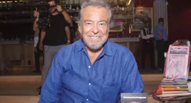 Ünlü gazeteci Güneri Cıvaoğlu hayatını kaybetti