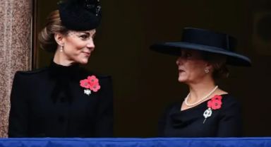 Prenses Kate Middleton, Anma Günü törenlerine eşi Prens William ile katıldı