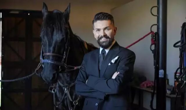 Mehmet Çevik'in Atlı Klip Performansı ve Dönem Dizisi Hayali