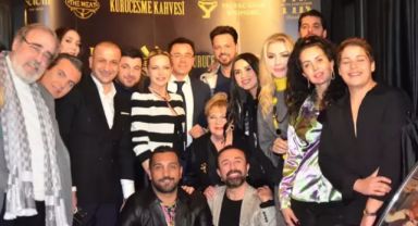 Ünlü isimler iftar davetinde buluştu