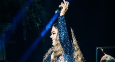 Asiye Palu, Bayramın İkinci Günü Bodrum’da Sahne Aldı!