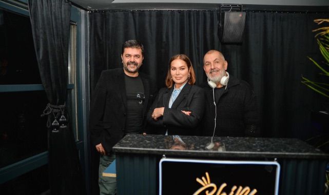 Chin Chin’de Şarkılar Nazan Şoray İçin Çaldı
