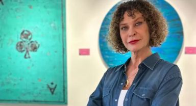 Fırça darbeleriyle gelen yeniden doğuş: Ekranlardan sanat galerisine