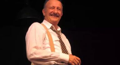 Ünlü oyuncu Naşit Özcan hayatını kaybetti