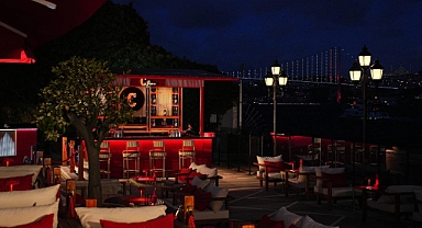Çırağan Palace Kempinski İstanbul'un Yazlık Mekânı C Bar Sezona Merhaba Dedi