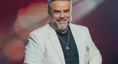 Bülent Serttaş'ın gözlerden uzak büyüttüğü kızı, üniversiteden mezun oldu