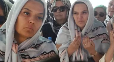 Demet Akalın'ın yıkan ölüm! Cenazede gözyaşlarına boğuldu