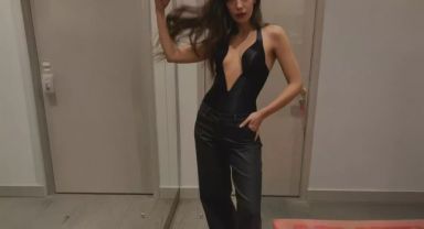 Neslihan Atagül'den yatakta kutlama pozu