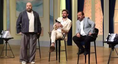 Tatilde aşk tazeledi! Somer Şef'e sevgilisinden karpuzlu jest